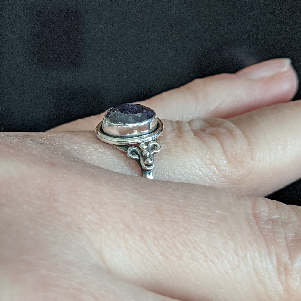 SOLD! Natural Blue Sapphire, 925 Silver ring, size 8 - Picture 8 of 10